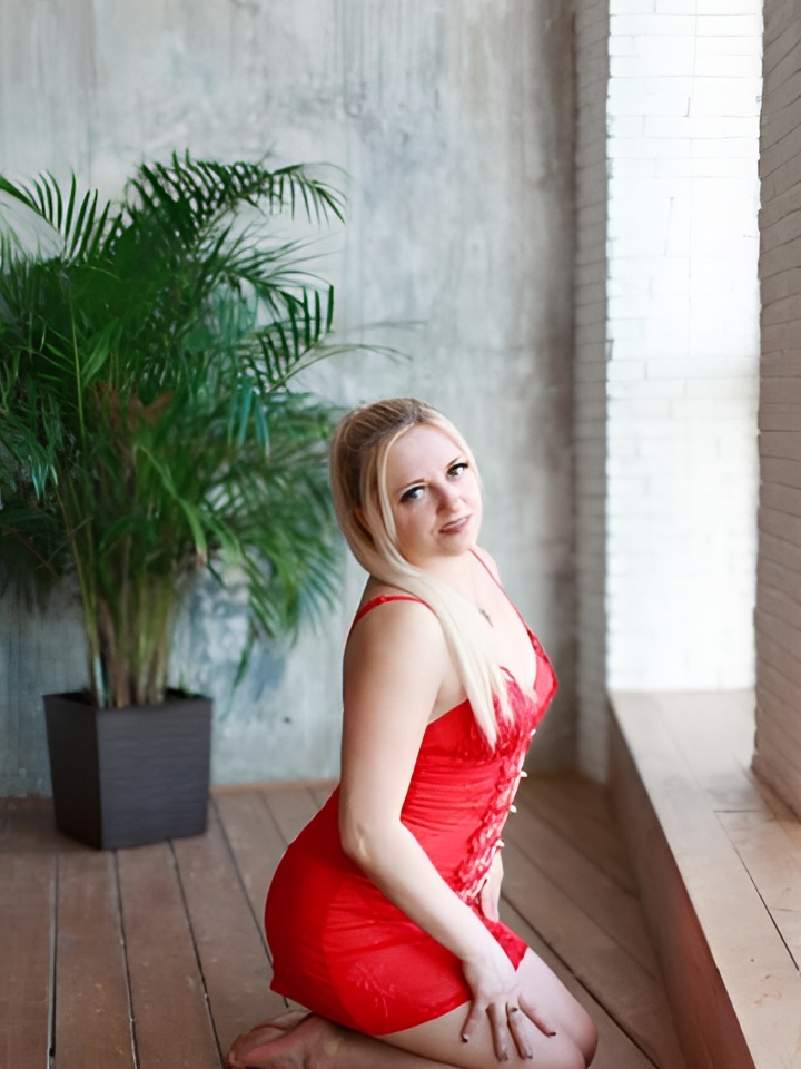 Екатерина привлекальеная девушка из Пангоды цена от 2500 руб