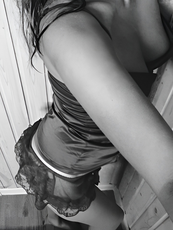 Серафима привлекальеная девушка из Пангоды цена от 2500 руб