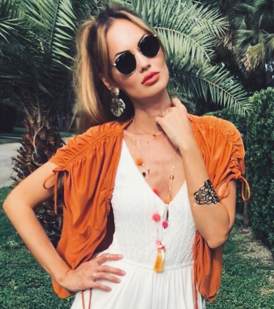 Ольга привлекальеная девушка из Пангоды цена от 3000 руб